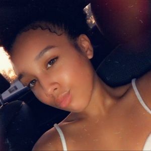 Meet your Posher, Miranda